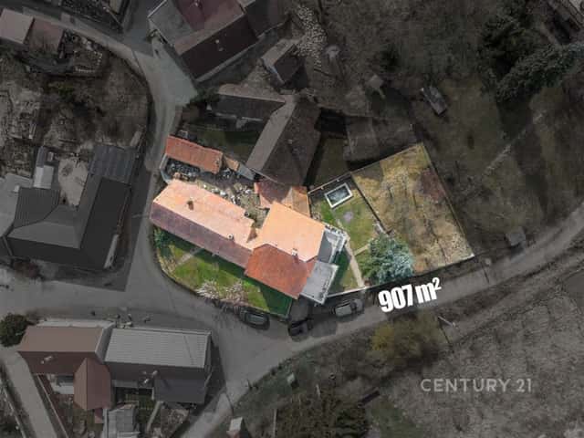 Prodej rodinného domu v Bohuslavicích u Kyjova se sousedním domem k rekonstrukci nebo demolici., Kyjov – Bohuslavice, okres Hodonín