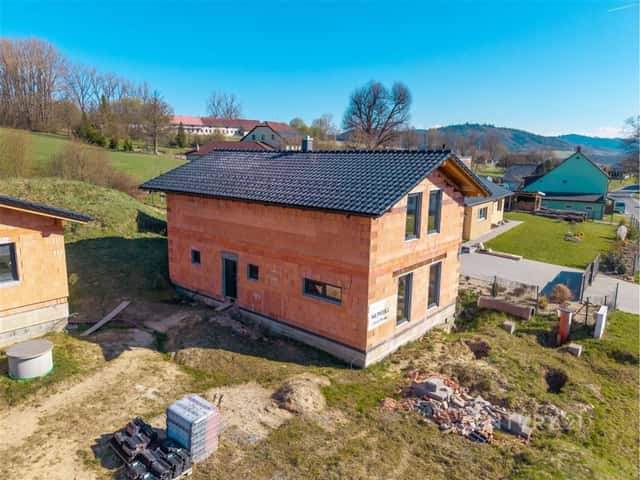 Prodej rozestavěného domu se dvěma apartmány!, Velké Losiny, okres Šumperk