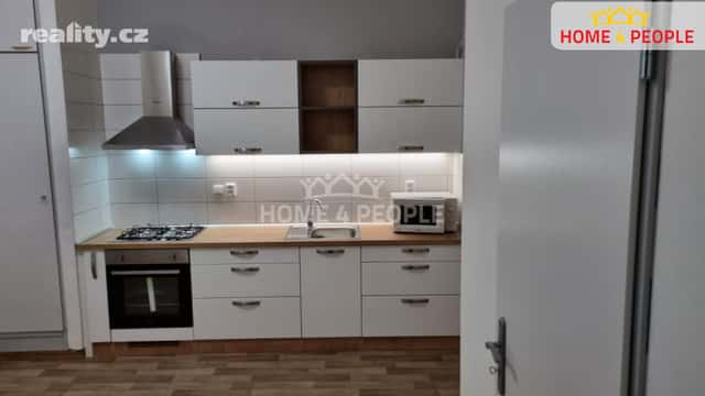 Pronájem byt 2+1, 67 m², cihla, osobní, Tyršova, Opava – Předměstí