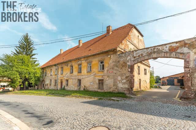 Prodej dům 579 m², pozemek 579 m², Českobrodská, Kostelec nad Černými lesy, okres Praha-východ