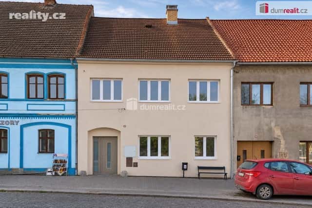 Prodej dům 200 m², pozemek 321 m², Náměstí, Kravaře, okres Česká Lípa