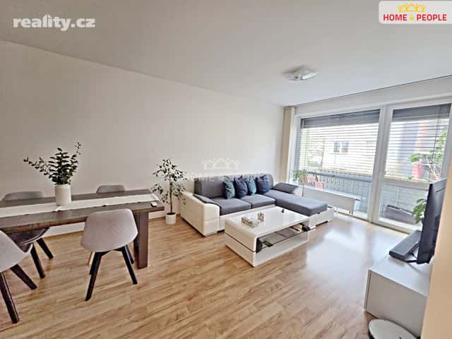 Pronájem byt 2+kk, 58 m², cihla, osobní, Ponětovická, Slatina, okres Znojmo