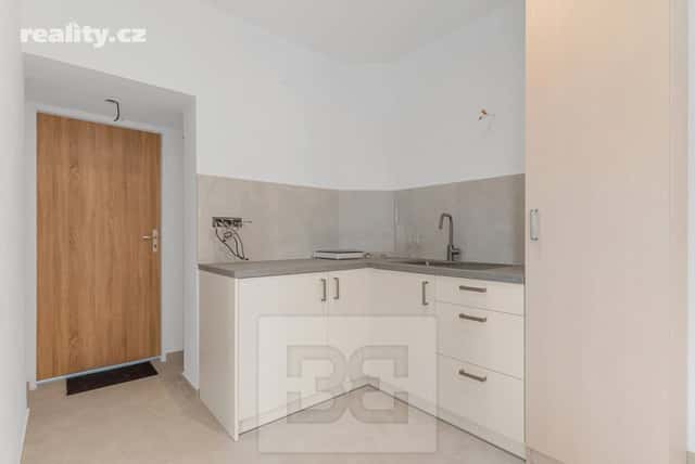 Pronájem byt 1+kk, 23 m², cihla, osobní, Velké Hamry, okres Jablonec nad Nisou