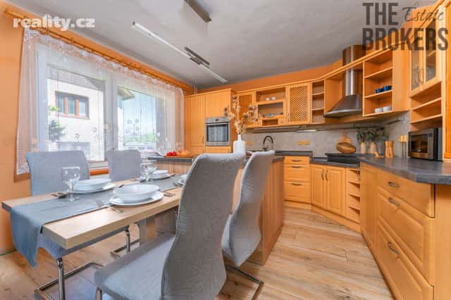 Prodej dům 187 m², pozemek 819 m², Na Křižovatce, Králíky, okres Ústí nad Orlicí