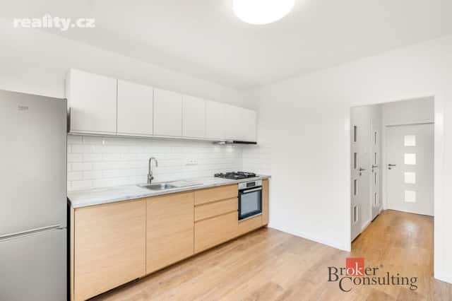 Pronájem byt 3+1, 76 m², osobní, Praha 4 – Modřany