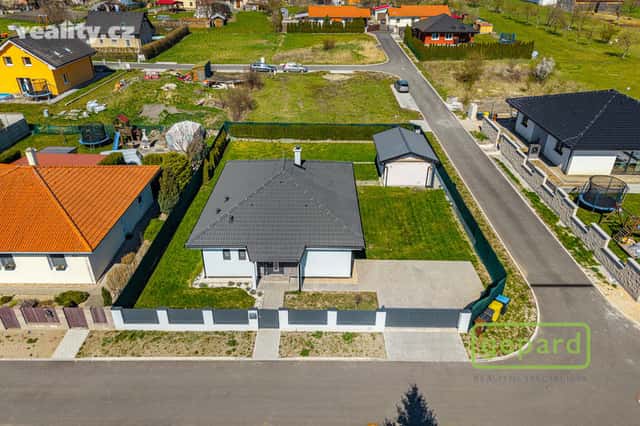Prodej dům 90 m², pozemek 706 m², Krakovany, okres Kolín