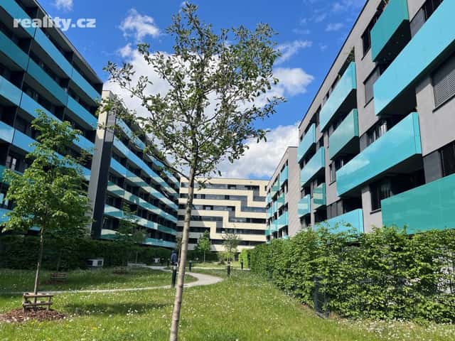 Pronájem byt 1+kk, 84 m², osobní, U průhonu, Praha 7 – Holešovice