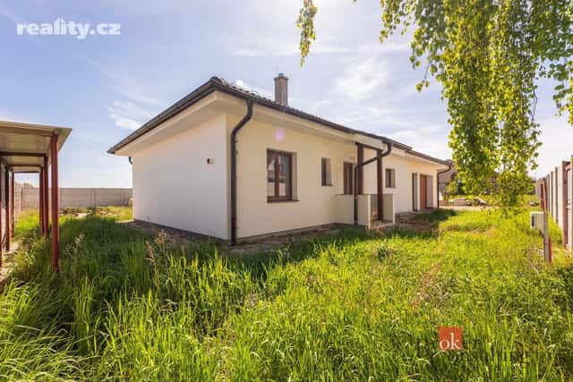 Prodej dům 102 m², pozemek 941 m², Hořín, okres Mělník