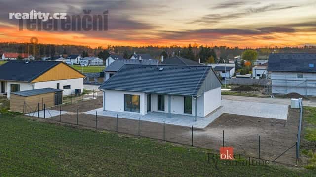 Prodej dům 90 m², pozemek 816 m², Sezemice – Počaply, okres Pardubice