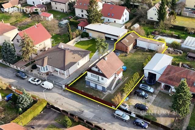 Prodej dům 4+1, 225 m², pozemek 901 m², Brzická, Praha 9 – Újezd nad Lesy