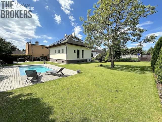 Prodej dům 230 m², pozemek 1.080 m², Písecká, Mukařov – Srbín, okres Praha-východ
