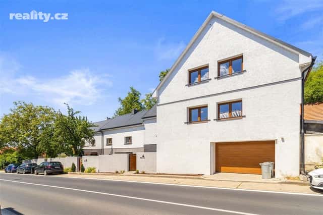 Prodej dům 5+1, 370 m², pozemek 303 m², Budyně nad Ohří – Nížebohy, okres Litoměřice