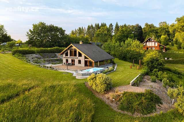 Prodej dům 230 m², pozemek 10.000 m², Bohatice, okres Česká Lípa