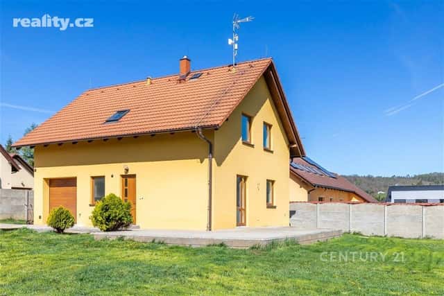 Prodej dům 4+1, 137 m², pozemek 889 m², Za Úvozem, Trubín, okres Beroun