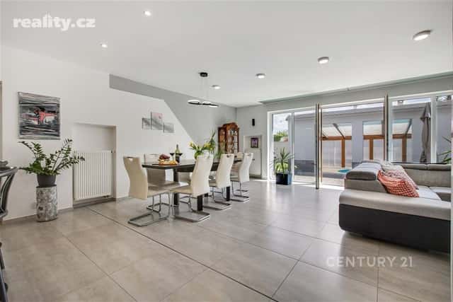 Prodej dům 6+2, 354 m², pozemek 693 m², Pod školkou, Jeneč, okres Praha-západ