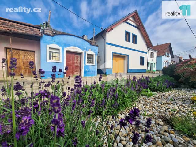 Prodej dům 183 m², pozemek 115 m², Bořetice, okres Břeclav