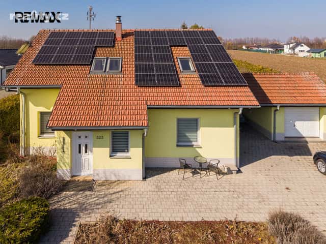Prodej dům 209 m², pozemek 1.446 m², Bedihošť, okres Prostějov