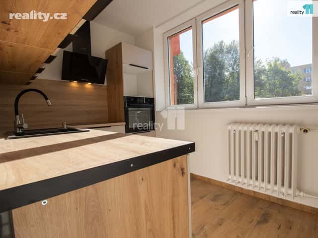 Prodej byt 2+1, 54 m², panel, osobní, Dr. Martínka, Ostrava-Jih – Hrabůvka, okres Ostrava-město