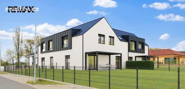 Prodej dům 122 m², pozemek 338 m², Dobrovice, okres Mladá Boleslav
