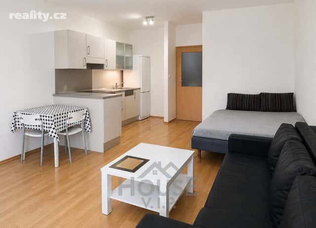 Prodej byt 1+kk, 35 m², cihla, osobní, Tupolevova, Praha 9 – Letňany