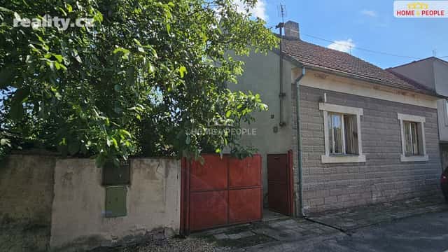 Prodej dům 89 m², pozemek 236 m², Dr. Karbusického, Libice nad Cidlinou, okres Nymburk