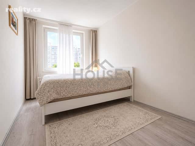 Prodej byt 2+kk, 42 m², panel, osobní, Samohelova, Praha 4 – Chodov