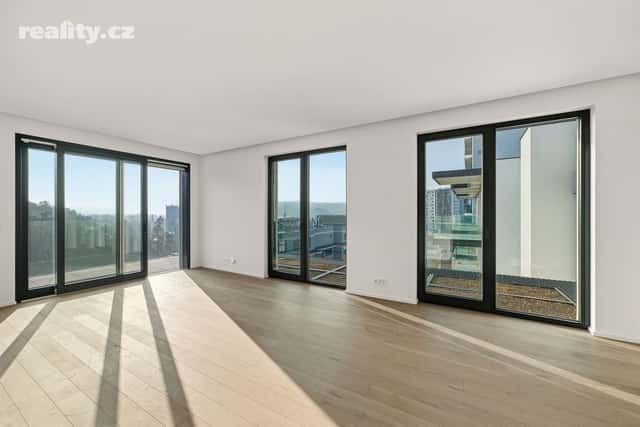 Prodej byt 4+kk, 135 m², osobní, Československého exilu, Praha 4 – Modřany