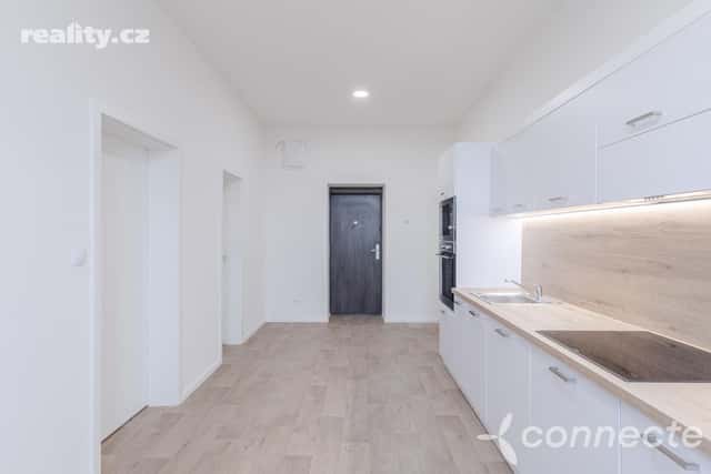 Prodej byt 2+kk, 39 m², osobní, Husova, Přerov – Město