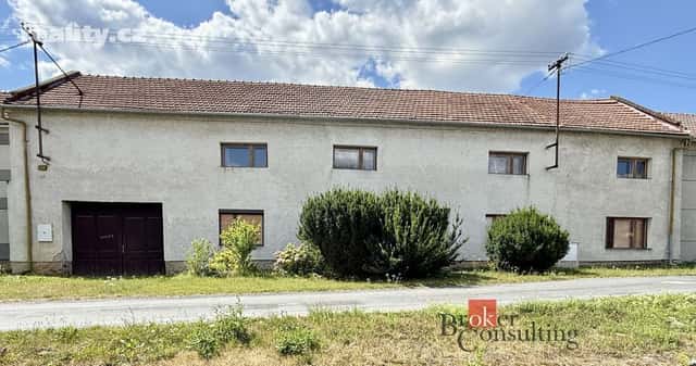 Prodej dům 250 m², pozemek 1.996 m², Plumlov – Soběsuky, okres Prostějov