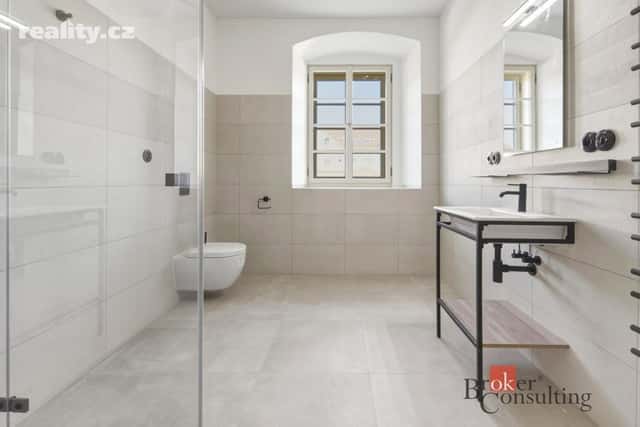 Prodej byt 1+kk, 62 m², osobní, Slavíkova, Jince, okres Příbram