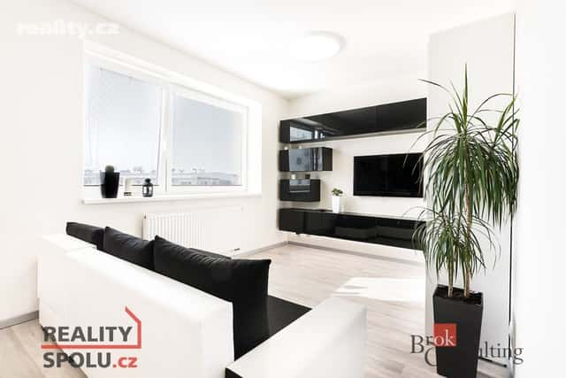 Pronájem byt 1+kk, 33 m², osobní, Brno Žebětín, okres Brno-město
