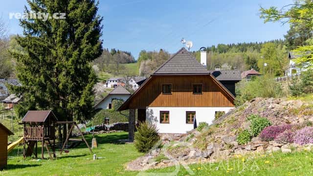 Prodej dům 259 m², pozemek 4.093 m², Nicov, okres Prachatice