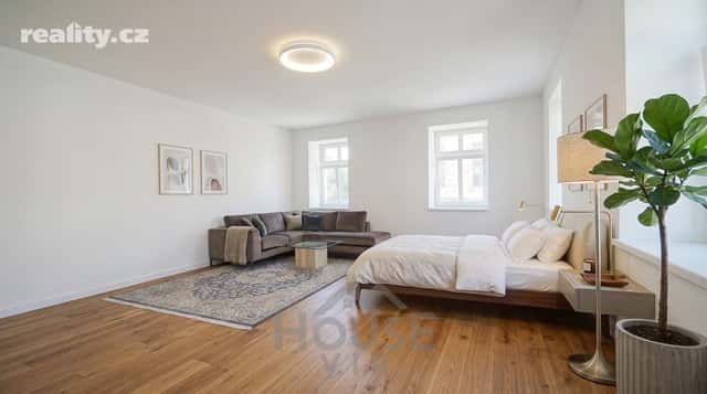 Prodej byt 1+kk, 52 m², cihla, osobní, Nučice, okres Praha-východ