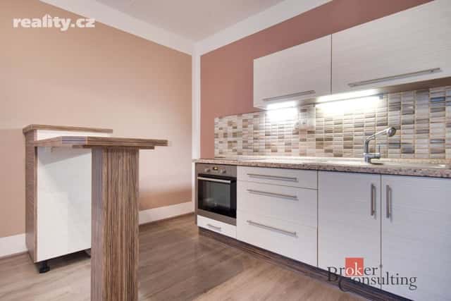 Pronájem byt 2+kk, 42 m², osobní, Sídliště, Velešín, okres Český Krumlov