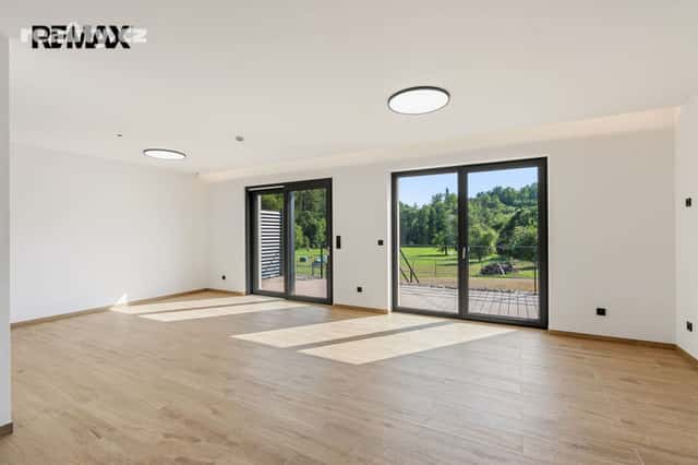 Prodej dům 144 m², pozemek 470 m², V Lukách, Beroun – Hostim