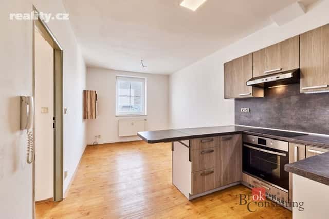 Pronájem byt 2+kk, 46 m², osobní, Národní, Úpice, okres Trutnov