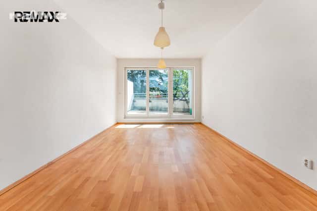 Prodej byt 1+kk, 49 m², cihla, osobní, Geologická, Praha 5 – Hlubočepy