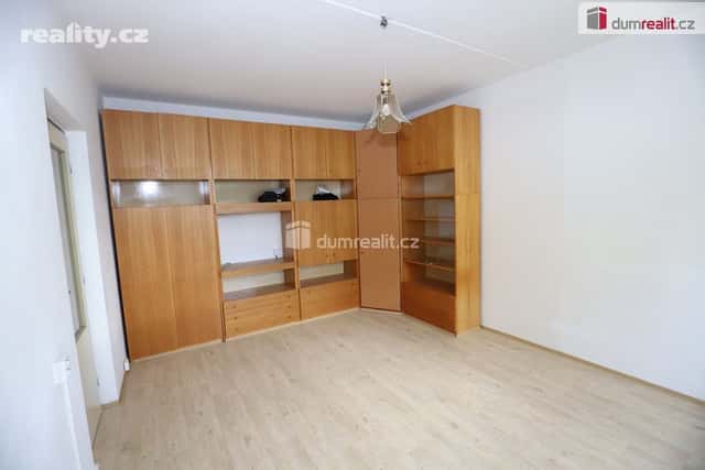 Pronájem byt 1+1, 36 m², panel, osobní, Dvořákova, Cheb