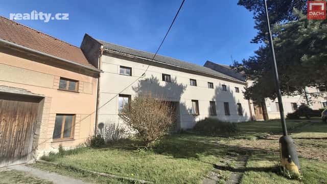 Prodej venkovské stavení 536 m², pozemek 2.011 m², Tršice – Vacanovice, okres Olomouc