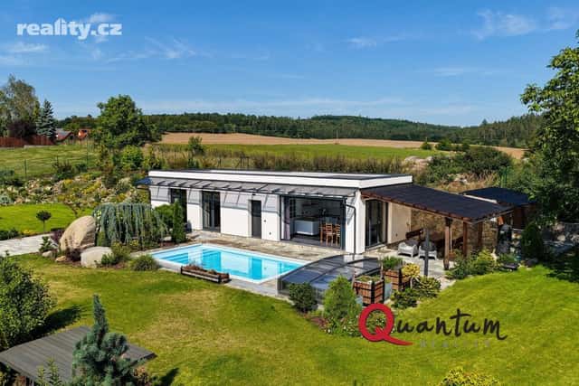 Prodej dům 60 m², pozemek 2.054 m², Hrusice, okres Praha-východ