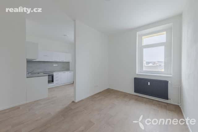 Pronájem byt 2+kk, 40 m², osobní, Husova, Přerov – Město