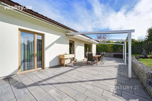 Prodej dům 5+kk, 150 m², pozemek 1.318 m², Radějovice – Olešky, okres Praha-východ