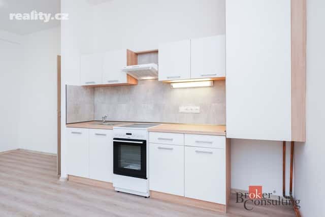 Pronájem byt 2+kk, 52 m², osobní, Mlékojedy, okres Litoměřice
