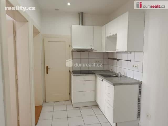 Pronájem byt 2+kk, 58 m², cihla, osobní, Za poštou, Praha 10 – Strašnice