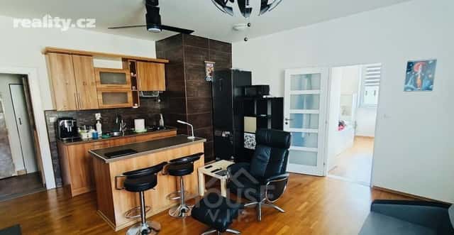 Prodej byt 1+1, 48 m², cihla, osobní, Záběhlická, Praha 10 – Záběhlice