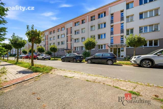 Pronájem byt 3+1, 56 m², družstevní, Ječná, Hradec Králové – Slezské Předměstí