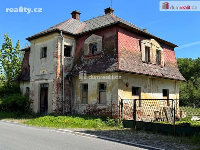 Prodej dům 349 m², pozemek 796 m², Cvikov – Lindava, okres Česká Lípa
