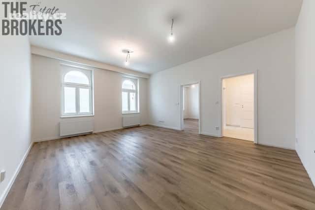 Prodej byt 2+kk, 51 m², osobní, Plzeňská, Praha 5 – Košíře