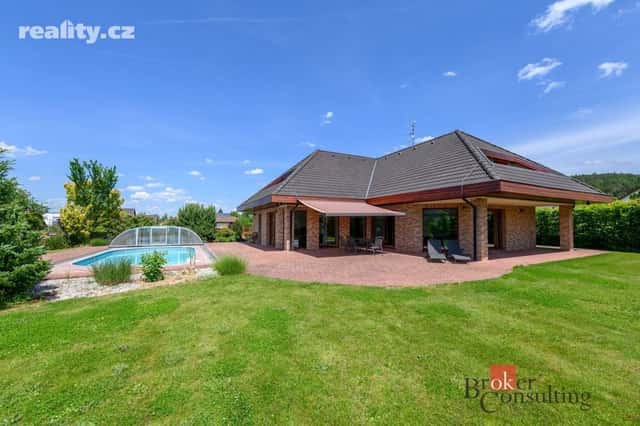 Prodej dům 372 m², pozemek 2.751 m², Slunečná, Štěnovice, okres Plzeň-jih
