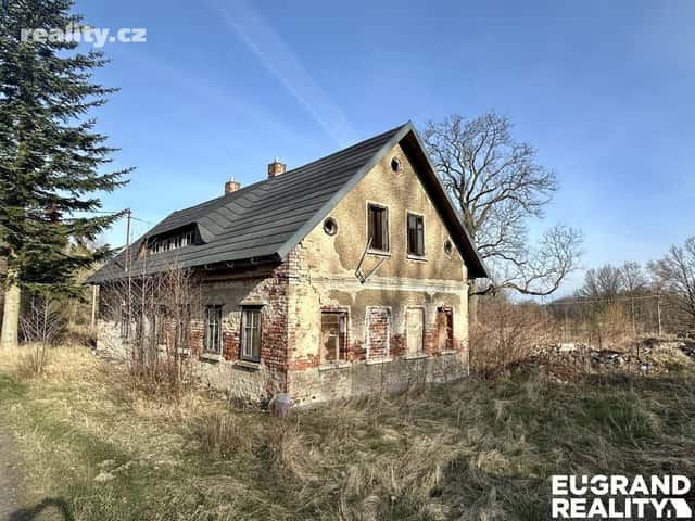 Prodej dům 173 m², pozemek 8.675 m², Staré Křečany – Valdek, okres Děčín